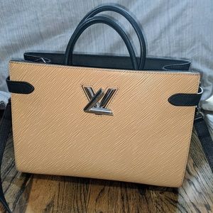 RARE LOUIS VUITTON EPI TWIST TOTE in Camel